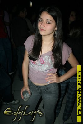 Moni (15).jpg