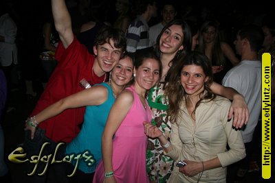 Universitario 217.jpg