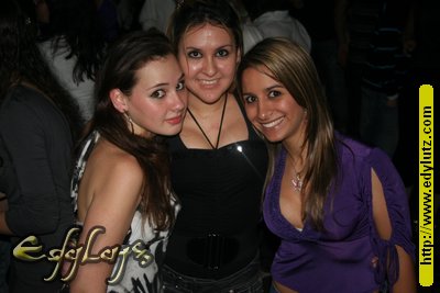 Universitario 220.jpg